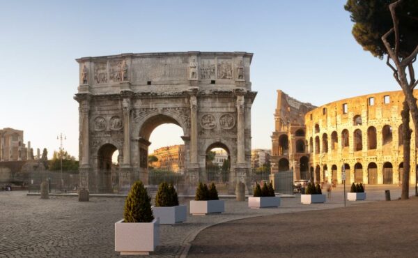 Jardinera Demetra de grandes dimensiones en el Coliseo.