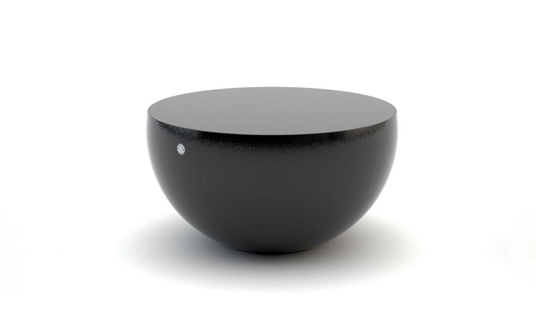 Mesa urbana de hormigón circular para exteriores e interiores.