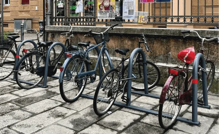 Aparcabicis urbano modular.